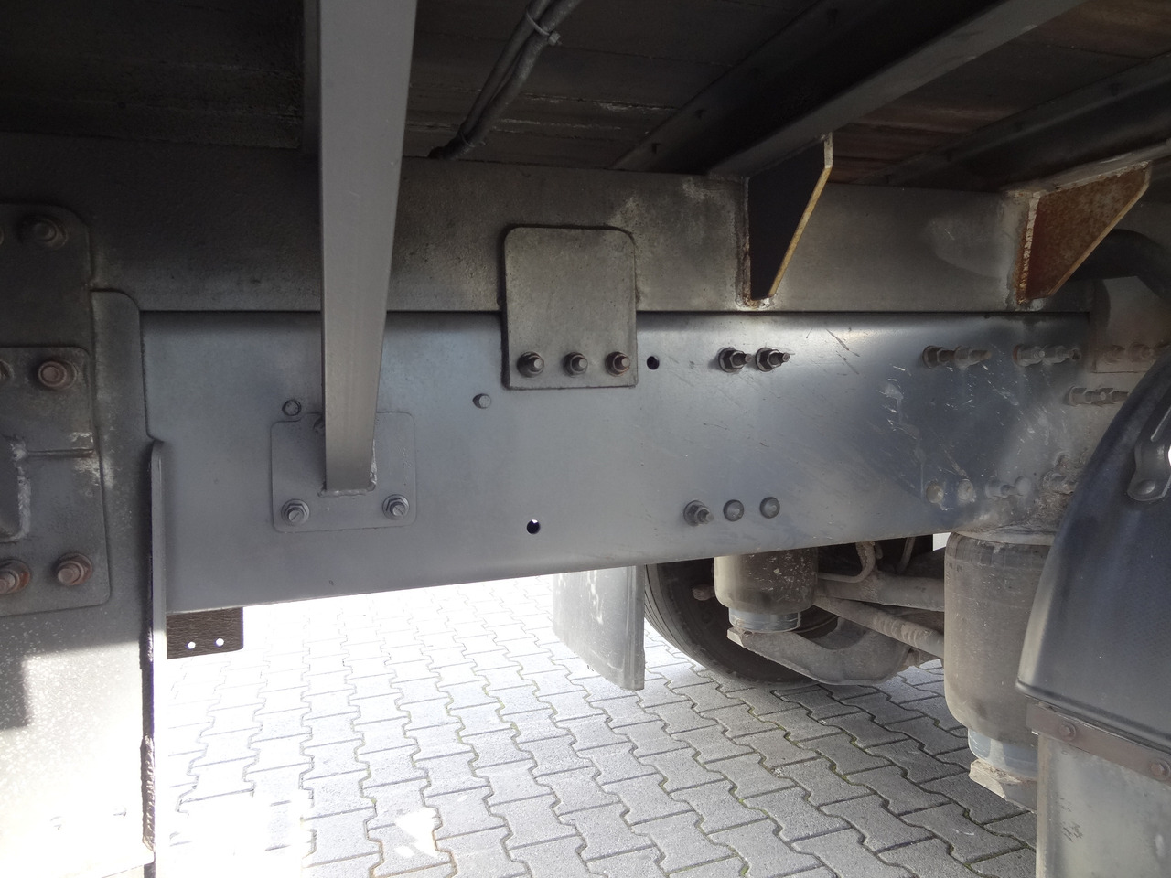 Volvo FM370 6X2*4 Kennis K14 Kran - Kamion sa dizalicom, Kamion sa tovarnim sandukom: slika 4 Volvo FM370 6X2*4 Kennis K14 Kran - Kamion sa dizalicom, Kamion sa tovarnim sandukom: slika 4