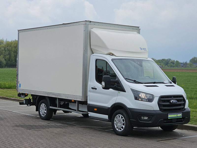 Ford Transit 2.0 Bakwagen Laadklep! - Dostavno vozilo sa zatvorenim sandukom: slika 5 Ford Transit 2.0 Bakwagen Laadklep! - Dostavno vozilo sa zatvorenim sandukom: slika 5