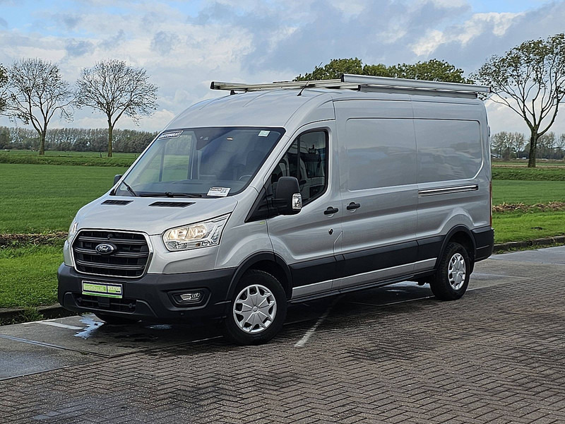 Ford Transit 2.0 L3H2 2xZijdeur Autom - Furgon: slika 2 Ford Transit 2.0 L3H2 2xZijdeur Autom - Furgon: slika 2