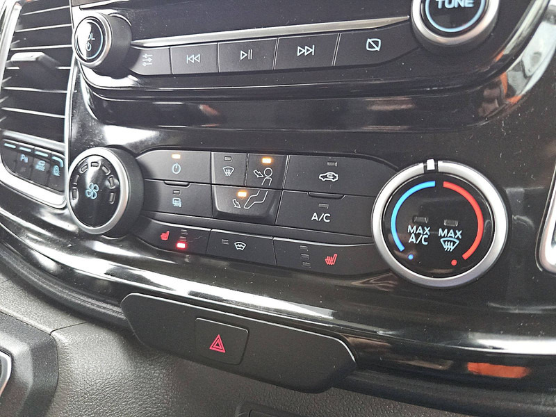 Furgon Ford Transit 2.0 TDCI 185 LIMITED L2H: slika 10