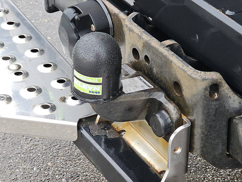 Furgon Ford Transit 2.0 TDCI 185 LIMITED L2H: slika 16