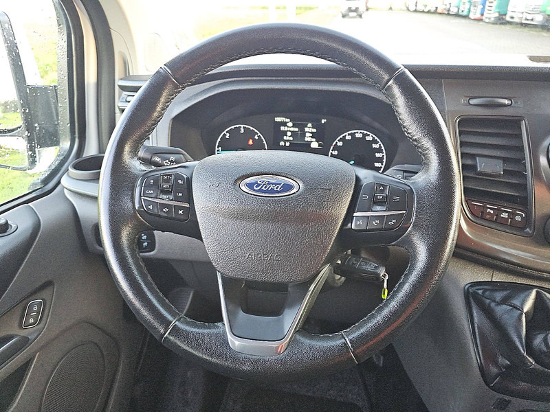 Lizing Ford Transit Custom 2.0 L1H1 Dub.- Cab. Navi Ford Transit Custom 2.0 L1H1 Dub.- Cab. Navi: slika 11 Lizing Ford Transit Custom 2.0 L1H1 Dub.- Cab. Navi Ford Transit Custom 2.0 L1H1 Dub.- Cab. Navi: slika 11