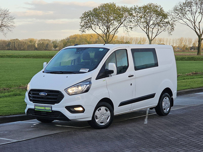 Ford Transit Custom 2.0 L1H1 Dub.- Cab. Navi - Mali kombi: slika 2 Ford Transit Custom 2.0 L1H1 Dub.- Cab. Navi - Mali kombi: slika 2