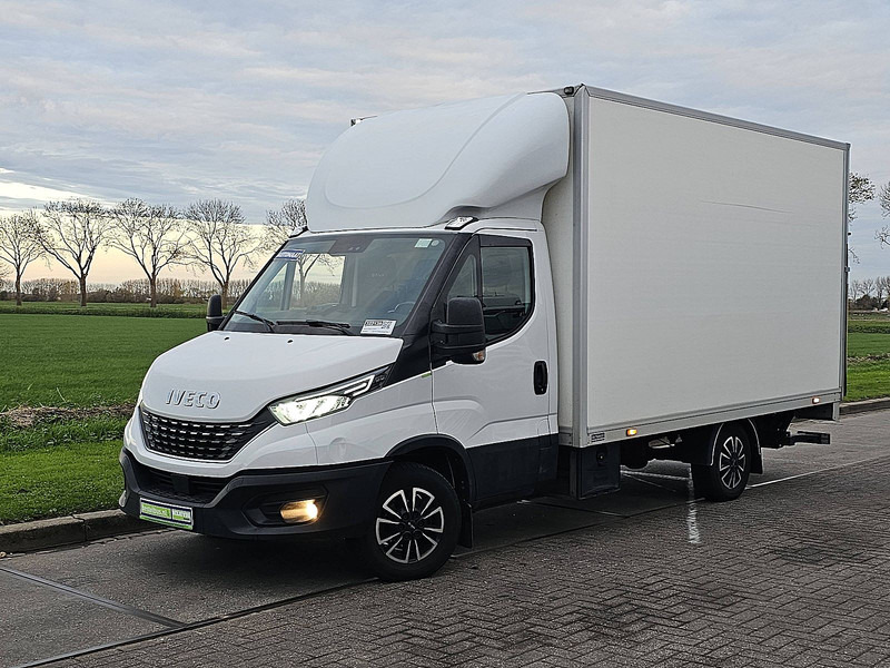 Iveco Daily 35 S 16 AUT. LAADKLEP - Dostavno vozilo sa zatvorenim sandukom: slika 2 Iveco Daily 35 S 16 AUT. LAADKLEP - Dostavno vozilo sa zatvorenim sandukom: slika 2