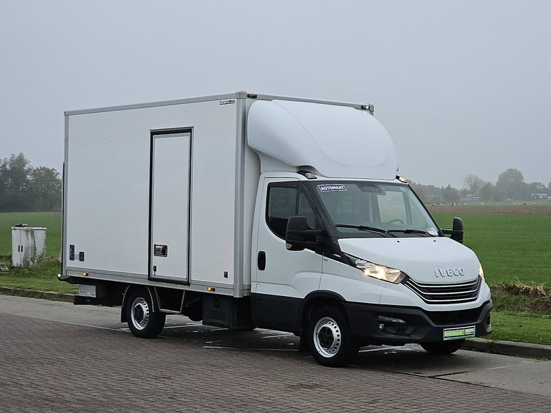 Iveco Daily 35S14 Bakwagen Laadklep! - Dostavno vozilo sa zatvorenim sandukom: slika 5 Iveco Daily 35S14 Bakwagen Laadklep! - Dostavno vozilo sa zatvorenim sandukom: slika 5