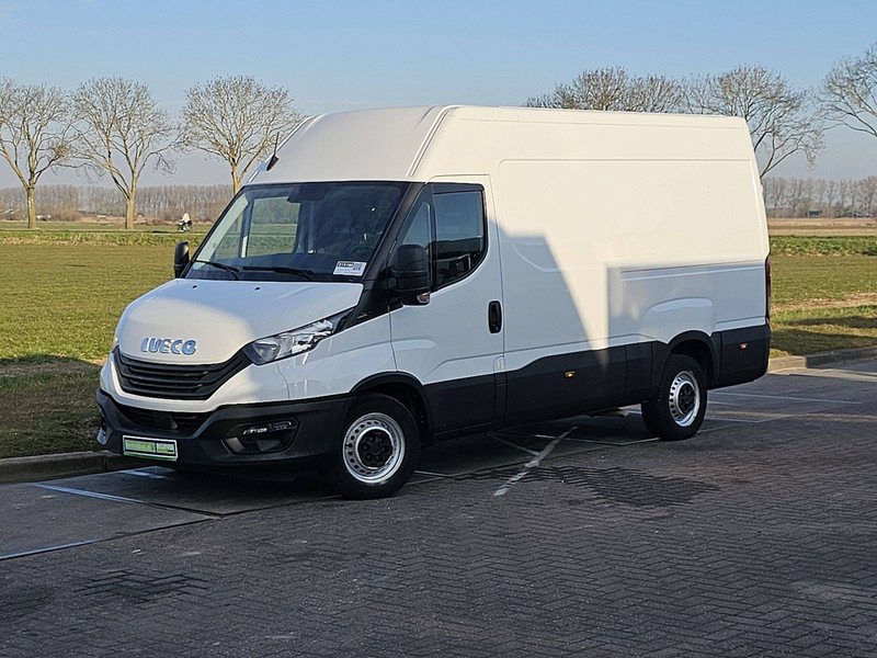 Iveco Daily 35S14 L2H2 3.5T-AHG Euro6! - Furgon: slika 2 Iveco Daily 35S14 L2H2 3.5T-AHG Euro6! - Furgon: slika 2