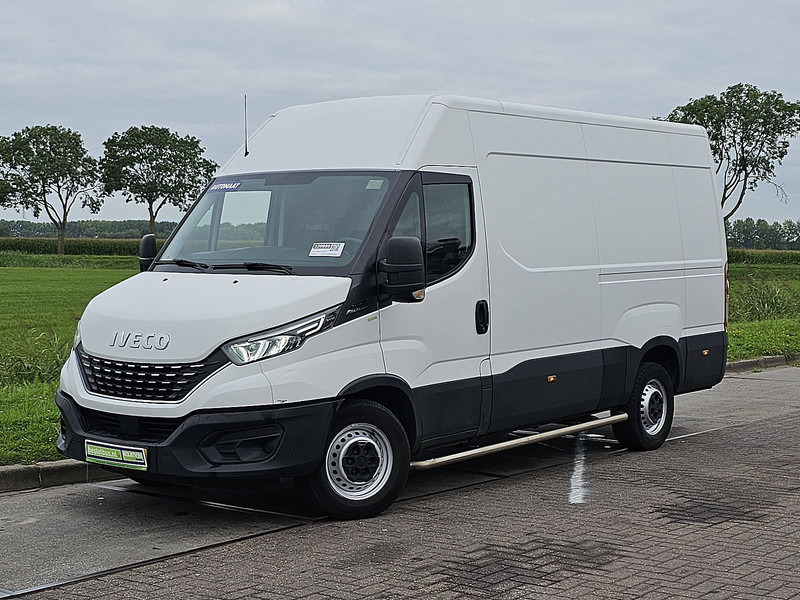 Iveco Daily 35S16 ac automaat EURO6 - Furgon: slika 2 Iveco Daily 35S16 ac automaat EURO6 - Furgon: slika 2