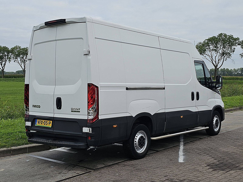 Iveco Daily 35S16 ac automaat EURO6 - Furgon: slika 3 Iveco Daily 35S16 ac automaat EURO6 - Furgon: slika 3