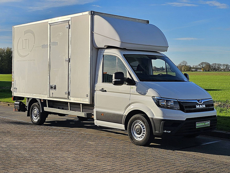 MAN TGE 3.180 Bakwagen Laadklep! - Dostavno vozilo sa zatvorenim sandukom: slika 5 MAN TGE 3.180 Bakwagen Laadklep! - Dostavno vozilo sa zatvorenim sandukom: slika 5