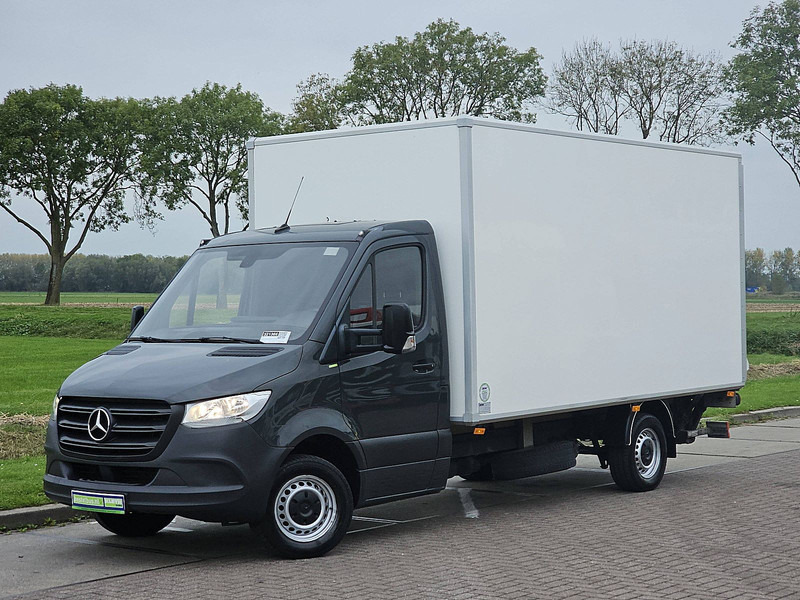 Mercedes-Benz Sprinter 314 Bakwagen Laadklep! - Dostavno vozilo sa zatvorenim sandukom: slika 2 Mercedes-Benz Sprinter 314 Bakwagen Laadklep! - Dostavno vozilo sa zatvorenim sandukom: slika 2