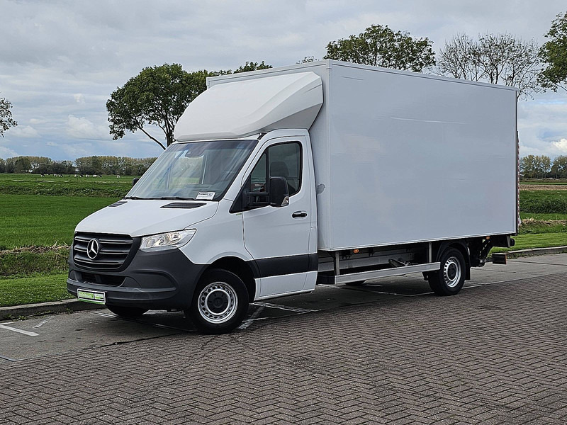 Mercedes-Benz Sprinter 314 Bakwagen Laadklep! - Dostavno vozilo sa zatvorenim sandukom: slika 2 Mercedes-Benz Sprinter 314 Bakwagen Laadklep! - Dostavno vozilo sa zatvorenim sandukom: slika 2