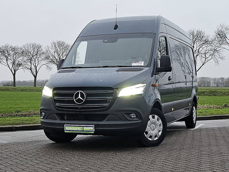 Mercedes-Benz Sprinter 315 L2H2 LED Navi - Furgon: slika 1 Mercedes-Benz Sprinter 315 L2H2 LED Navi - Furgon: slika 1