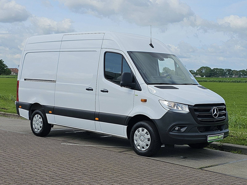 Mercedes-Benz Sprinter 317 L2H2 Navi Mbux - Furgon: slika 5 Mercedes-Benz Sprinter 317 L2H2 Navi Mbux - Furgon: slika 5
