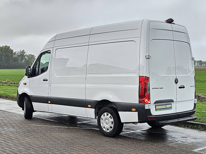 Furgon Mercedes-Benz Sprinter 317 L2H2 Navi RWD: slika 6