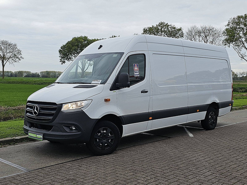 Mercedes-Benz Sprinter 317 L3H2 Maxi Navi - Furgon: slika 2 Mercedes-Benz Sprinter 317 L3H2 Maxi Navi - Furgon: slika 2