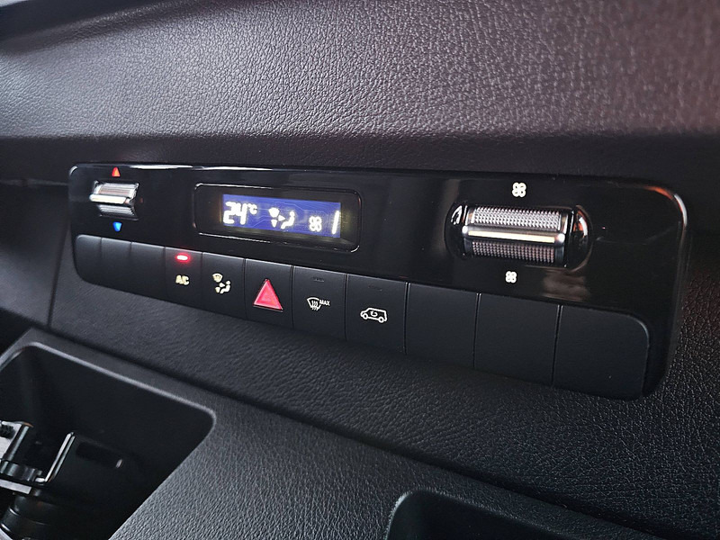 Furgon Mercedes-Benz Sprinter 317 ac automaat EURO6: slika 10 Furgon Mercedes-Benz Sprinter 317 ac automaat EURO6: slika 10