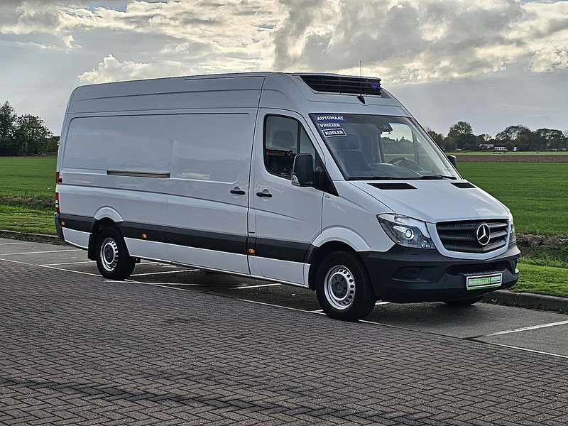 Mercedes-Benz Sprinter 319 L3H2 V6 Koelwagen! - Dostavno vozilo hladnjača: slika 5 Mercedes-Benz Sprinter 319 L3H2 V6 Koelwagen! - Dostavno vozilo hladnjača: slika 5
