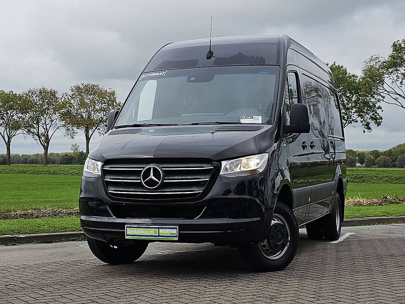 Mercedes-Benz Sprinter 519 L2H2 V6 Mbux10 - Furgon: slika 1 Mercedes-Benz Sprinter 519 L2H2 V6 Mbux10 - Furgon: slika 1