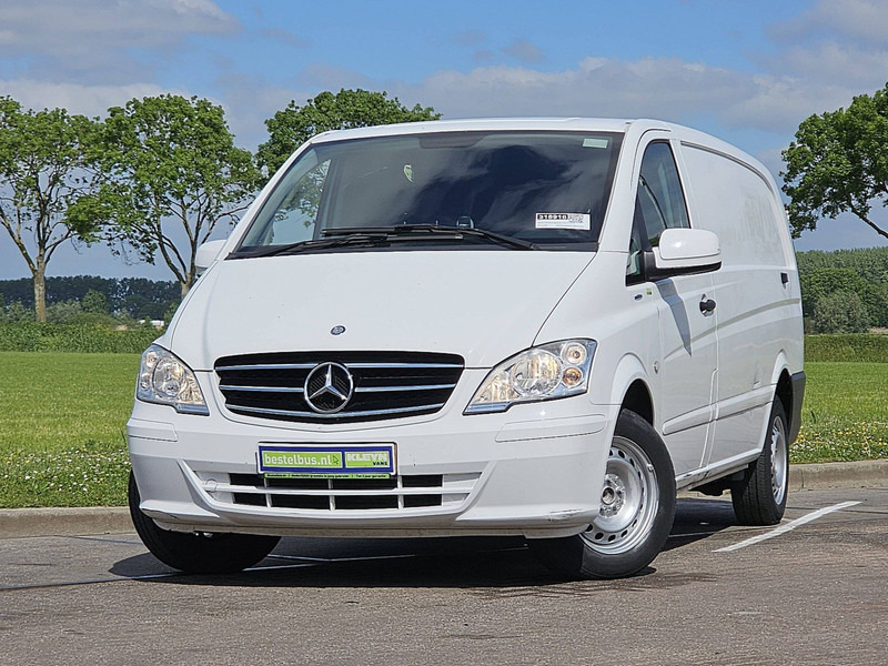 Mercedes-Benz Vito 110 - Mali kombi: slika 1 Mercedes-Benz Vito 110 - Mali kombi: slika 1