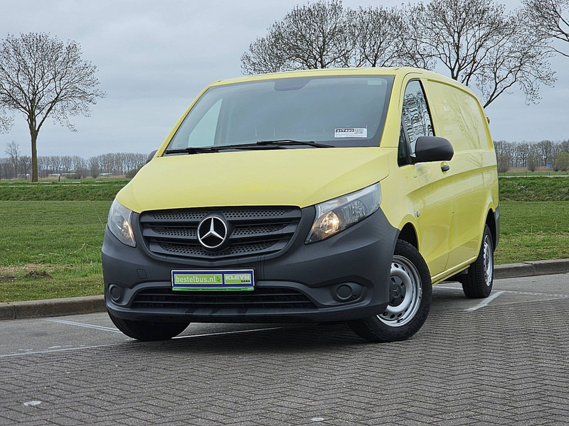 Mercedes-Benz Vito 114 CDI BLUE TEC L2H1 - Mali kombi: slika 1 Mercedes-Benz Vito 114 CDI BLUE TEC L2H1 - Mali kombi: slika 1