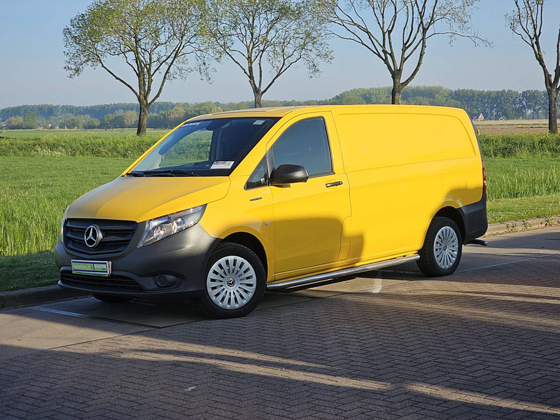 Mercedes-Benz eVito L2 ac automaat EURO6 - Mali kombi, Električno dostavno vozilo: slika 2 Mercedes-Benz eVito L2 ac automaat EURO6 - Mali kombi, Električno dostavno vozilo: slika 2