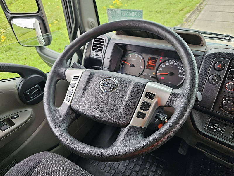 Dostavno vozilo sa zatvorenim sandukom Nissan NT500 ac 3.0 EURO6: slika 10 Dostavno vozilo sa zatvorenim sandukom Nissan NT500 ac 3.0 EURO6: slika 10