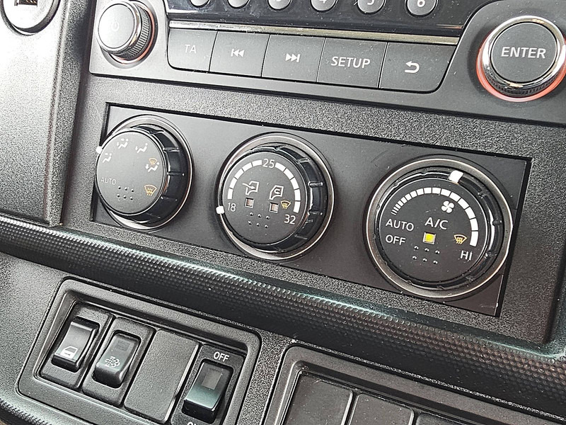 Dostavno vozilo sa zatvorenim sandukom Nissan NT500 ac 3.0 EURO6: slika 11 Dostavno vozilo sa zatvorenim sandukom Nissan NT500 ac 3.0 EURO6: slika 11