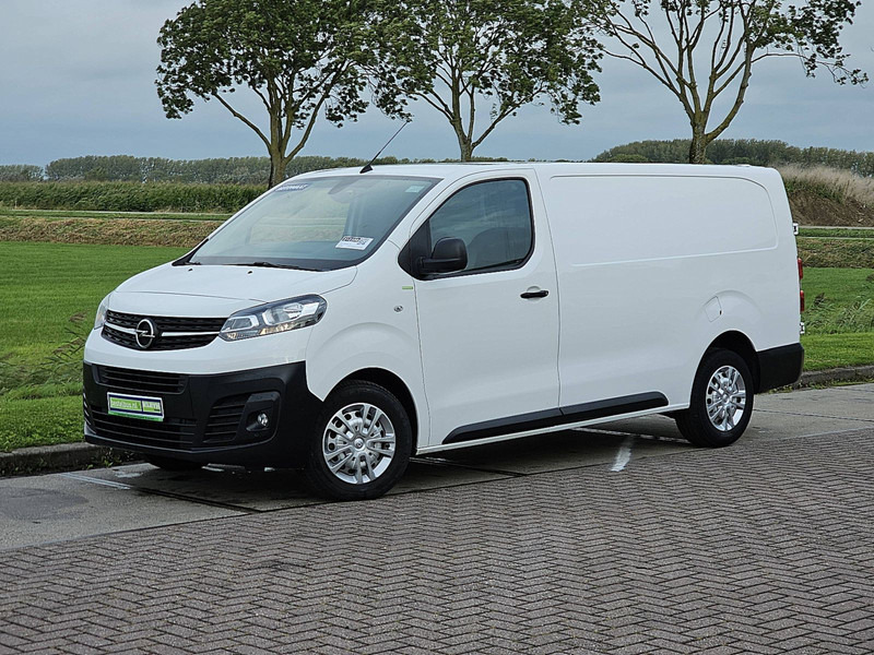 Opel Vivaro 2.0 AC AUTOMAAT EURO6 - Mali kombi: slika 2 Opel Vivaro 2.0 AC AUTOMAAT EURO6 - Mali kombi: slika 2