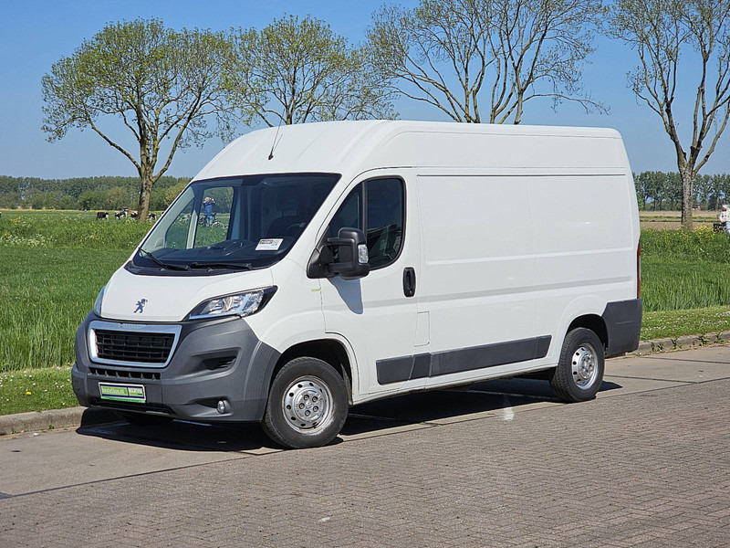 Peugeot Boxer 2.0 L2H2 Navi Euro6 AC! - Mali kombi: slika 2 Peugeot Boxer 2.0 L2H2 Navi Euro6 AC! - Mali kombi: slika 2