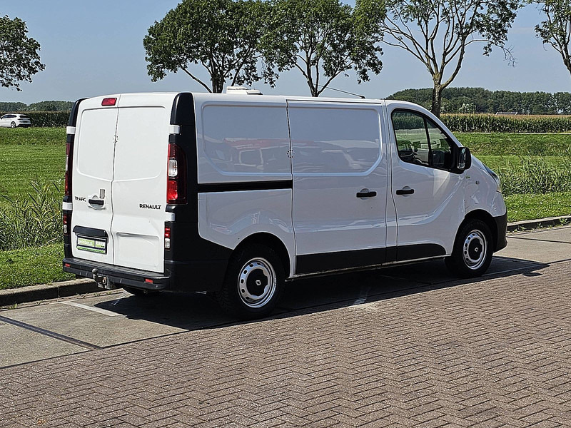 Renault Trafic 1.6 DCI 125 L1H1 - Mali kombi: slika 3 Renault Trafic 1.6 DCI 125 L1H1 - Mali kombi: slika 3