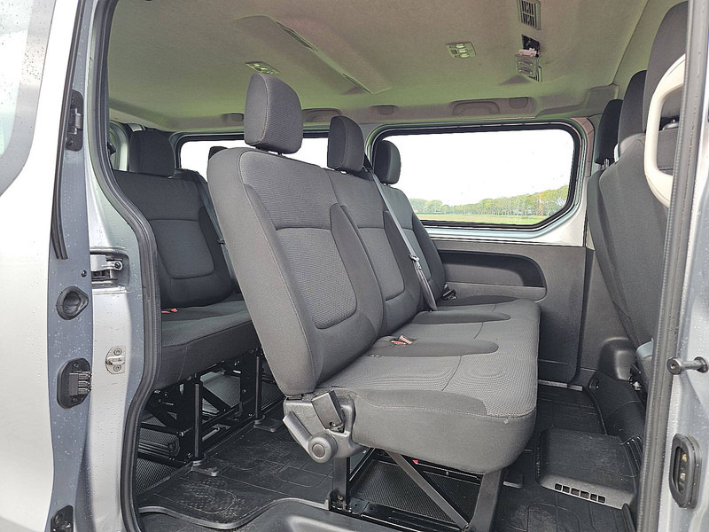 Lizing Renault Trafic 2.0 DCI ac aut. 9 pers EURO6 Renault Trafic 2.0 DCI ac aut. 9 pers EURO6: slika 13