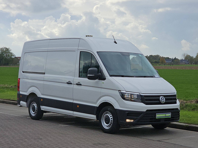 Volkswagen Crafter 35 2.0 L3H3 140Pk Euro6 AC! - Furgon: slika 5 Volkswagen Crafter 35 2.0 L3H3 140Pk Euro6 AC! - Furgon: slika 5