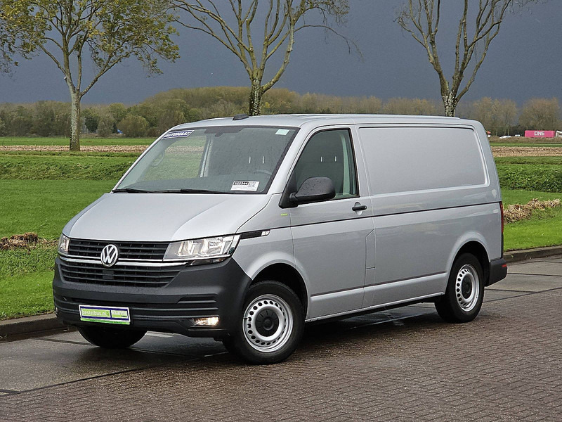 Volkswagen Transporter 2.0 TDI ac automaat EURO6 - Dostavno vozilo sa zatvorenim sandukom: slika 2 Volkswagen Transporter 2.0 TDI ac automaat EURO6 - Dostavno vozilo sa zatvorenim sandukom: slika 2