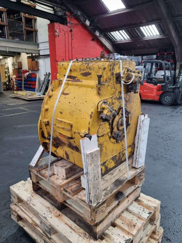Caterpillar 3P1689 D8K Gearbox Gearbox (Plant) - Menjač: slika 2 Caterpillar 3P1689 D8K Gearbox Gearbox (Plant) - Menjač: slika 2