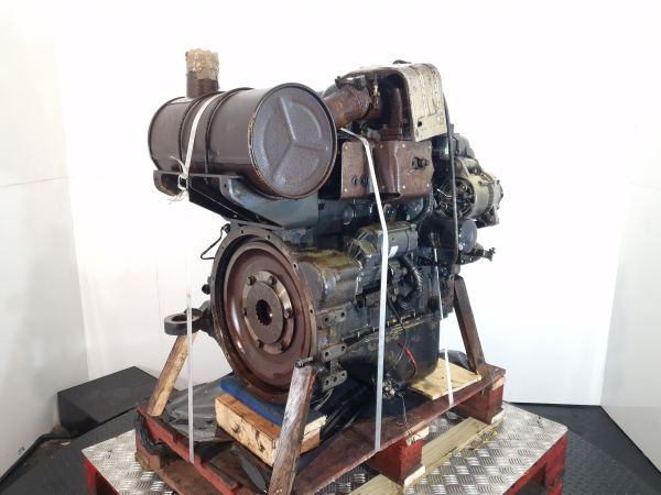 Komatsu/Cummins S4D102E-1/4BT3.9 Engine (Plant) - Motor za Građevinska mašina: slika 1 Komatsu/Cummins S4D102E-1/4BT3.9 Engine (Plant) - Motor za Građevinska mašina: slika 1