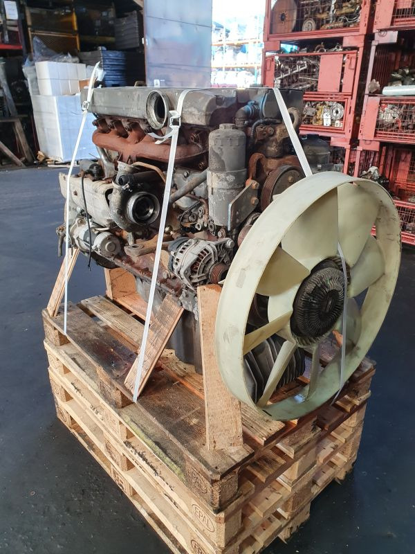 Motor za Kamion Mercedes Benz OM906LA III/2-00 Atego Spec: slika 6 Motor za Kamion Mercedes Benz OM906LA III/2-00 Atego Spec: slika 6