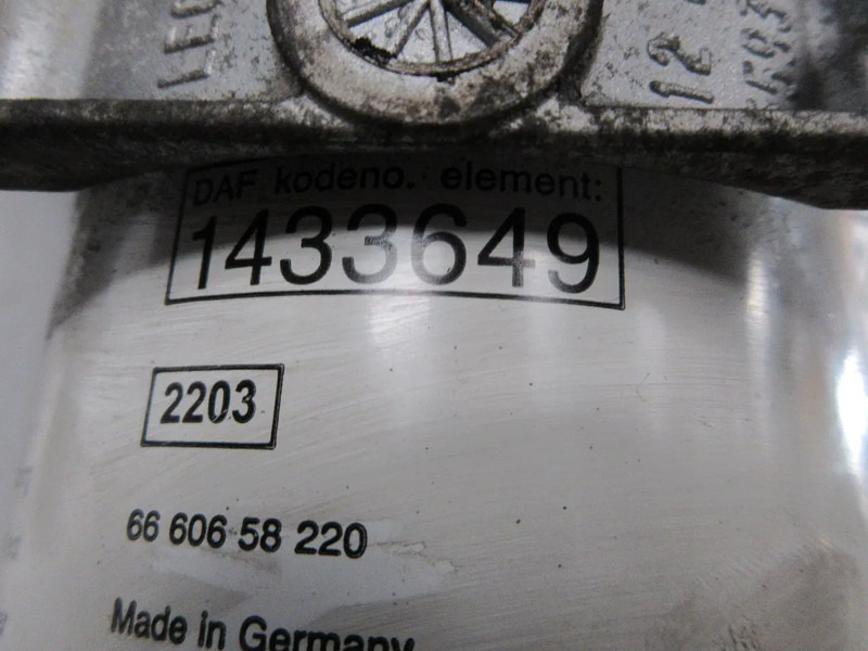 DAF 1745280 // 1433649 BRANSTOFFILTER DAF XF CF EURO 6 - Filter za gorivo za Kamion: slika 4 DAF 1745280 // 1433649 BRANSTOFFILTER DAF XF CF EURO 6 - Filter za gorivo za Kamion: slika 4
