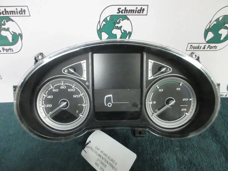 DAF 2178608 INSTRUMENTEN PANEEL DAF XF CF MODEL 2021 EURO 6 NIEUWE EN GEBRUIKT - Komandna tabla za Kamion: slika 2 DAF 2178608 INSTRUMENTEN PANEEL DAF XF CF MODEL 2021 EURO 6 NIEUWE EN GEBRUIKT - Komandna tabla za Kamion: slika 2