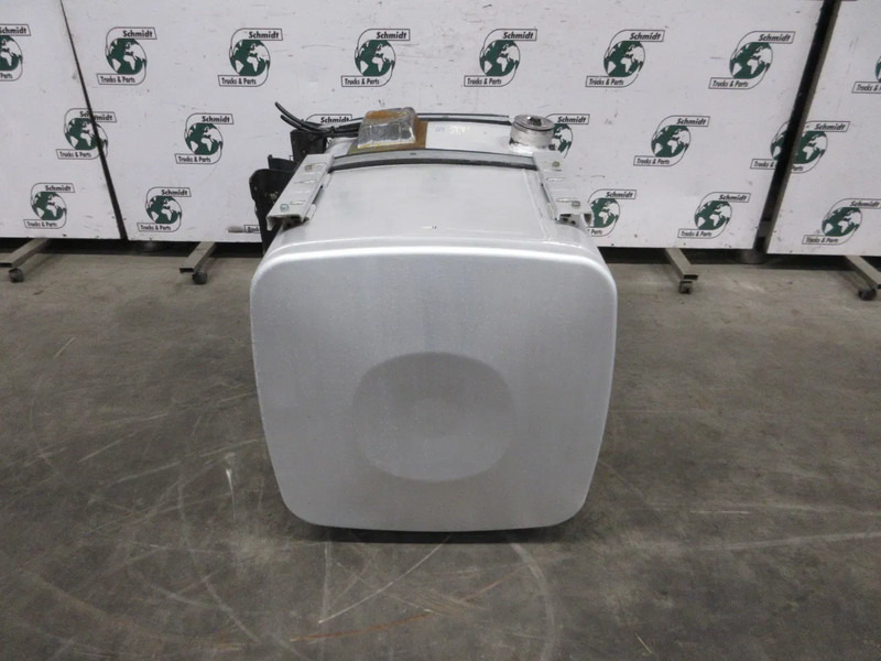 Iveco 81.12201-5839 // 81.12201-5933 // 450 LITER MAN TGX TGS EURO 6 TANK MODEL 2018 - Rezervoar za gorivo za Kamion: slika 2 Iveco 81.12201-5839 // 81.12201-5933 // 450 LITER MAN TGX TGS EURO 6 TANK MODEL 2018 - Rezervoar za gorivo za Kamion: slika 2