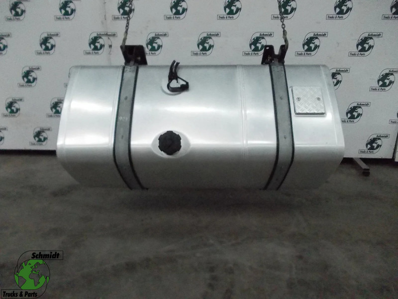 MAN 81.12201-5697//81.12201-5896 //590 LITER TANK MAN EURO 6 - Rezervoar za gorivo za Kamion: slika 1 MAN 81.12201-5697//81.12201-5896 //590 LITER TANK MAN EURO 6 - Rezervoar za gorivo za Kamion: slika 1