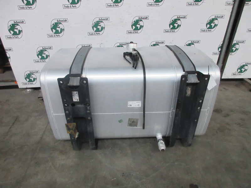 MAN 81.12201-5701//81.12201-5950 // 580 LITER TANK MAN TGX TGS EURO 6 - Rezervoar za gorivo za Kamion: slika 3 MAN 81.12201-5701//81.12201-5950 // 580 LITER TANK MAN TGX TGS EURO 6 - Rezervoar za gorivo za Kamion: slika 3