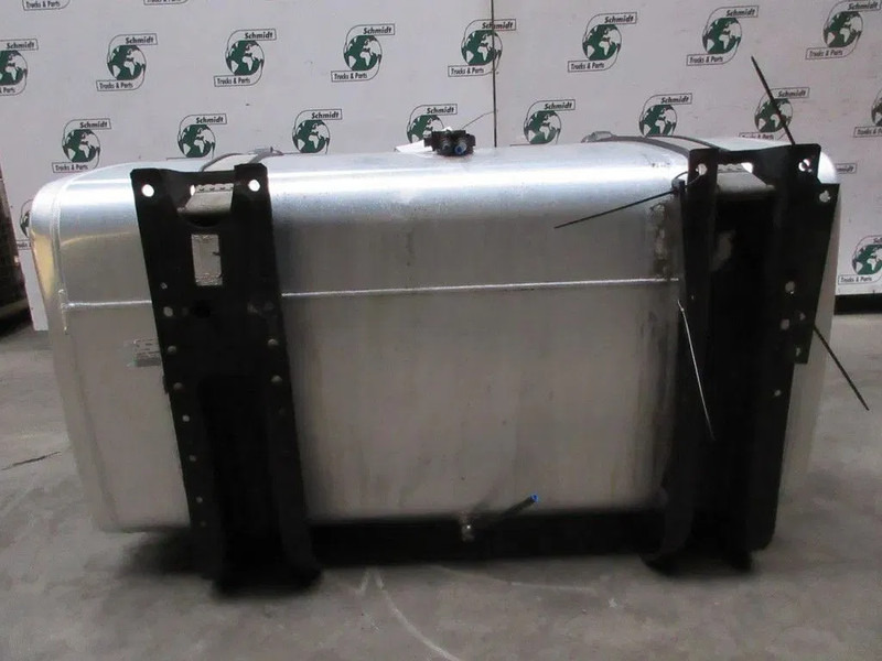 MAN 81.12201-5938 // 81.12201-5834 // 490 LITER MAN 18.430 MODEL 2023 - Rezervoar za gorivo za Kamion: slika 3 MAN 81.12201-5938 // 81.12201-5834 // 490 LITER MAN 18.430 MODEL 2023 - Rezervoar za gorivo za Kamion: slika 3