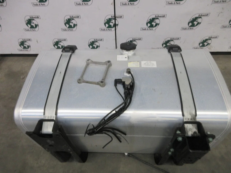 MAN 81.12201-5967 // 81.12201-5887 // 580 LITER MAN 18.420 TGX EURO 6 MODEL 2021 - Rezervoar za gorivo za Kamion: slika 3 MAN 81.12201-5967 // 81.12201-5887 // 580 LITER MAN 18.420 TGX EURO 6 MODEL 2021 - Rezervoar za gorivo za Kamion: slika 3