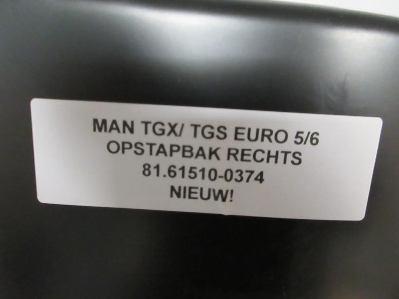 MAN 81.61510-0374 OPSTAPBAK MAN TGX TGS EURO 6 - Kabina i enterijer za Kamion: slika 2 MAN 81.61510-0374 OPSTAPBAK MAN TGX TGS EURO 6 - Kabina i enterijer za Kamion: slika 2