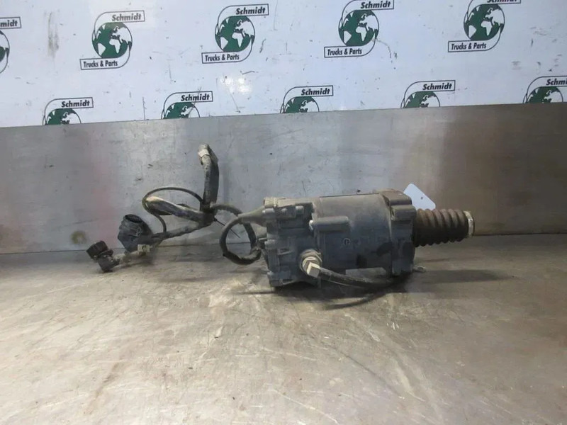 MAN 8130716-6445 KOPLINGSPOMP MAN 18.440 EURO 6 MODEL 2016 - Kvačilo i delovi za Kamion: slika 2 MAN 8130716-6445 KOPLINGSPOMP MAN 18.440 EURO 6 MODEL 2016 - Kvačilo i delovi za Kamion: slika 2