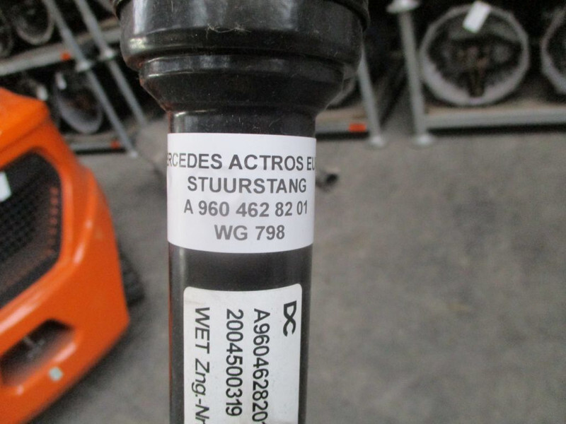 Mercedes-Benz A 960 462 82 01 STUUR STANG ACTROS MP4 - Upravljački sistem za Kamion: slika 2 Mercedes-Benz A 960 462 82 01 STUUR STANG ACTROS MP4 - Upravljački sistem za Kamion: slika 2