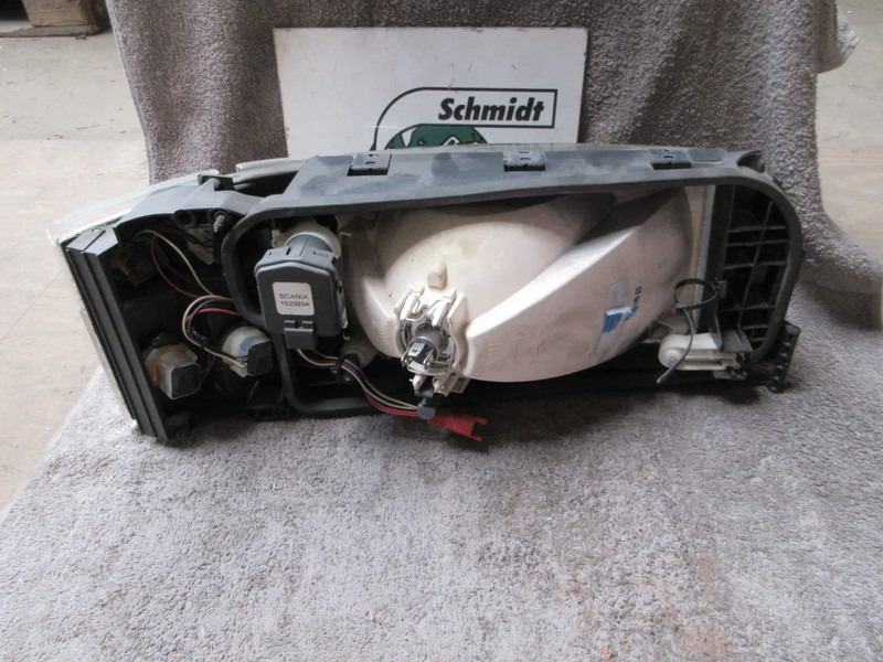 Scania 1732509 KOPLAMP SCANIA R420 EURO 5 LINKS - Prednja svetla za Kamion: slika 3 Scania 1732509 KOPLAMP SCANIA R420 EURO 5 LINKS - Prednja svetla za Kamion: slika 3