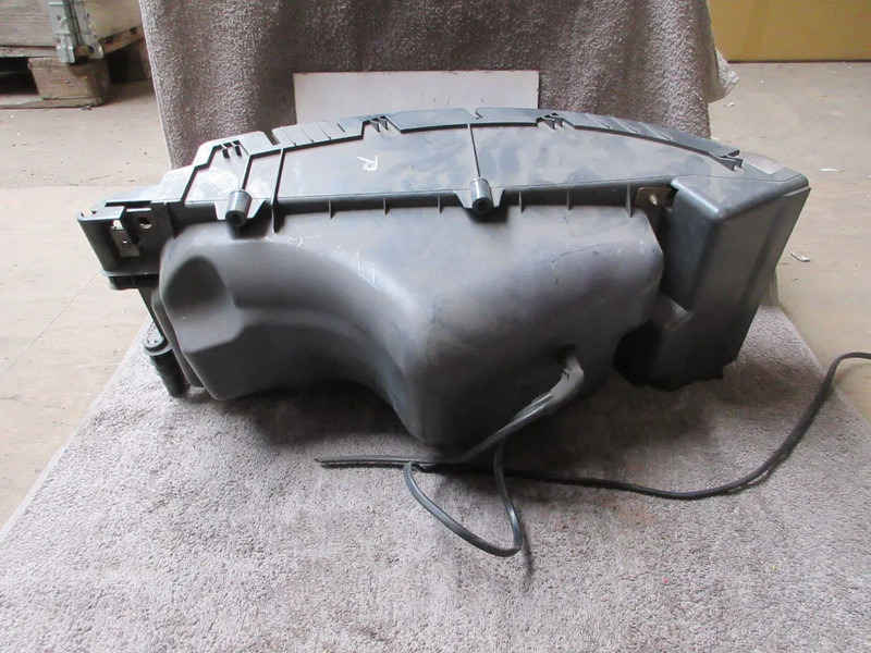 Scania 1732510 // 1467003 SCANIA R 420 KOPLAMP RECHTS EURO 5 - Prednja svetla za Kamion: slika 3 Scania 1732510 // 1467003 SCANIA R 420 KOPLAMP RECHTS EURO 5 - Prednja svetla za Kamion: slika 3