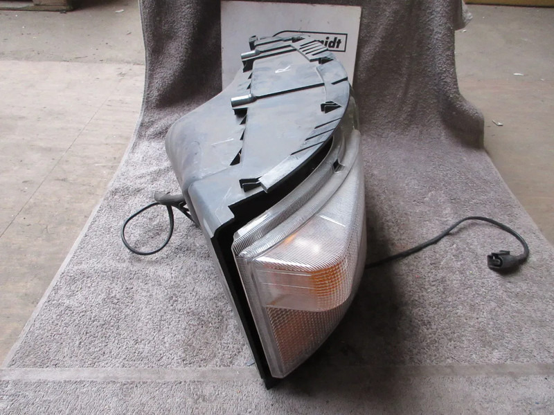 Scania 1732510 // 1467003 SCANIA R 420 KOPLAMP RECHTS EURO 5 - Prednja svetla za Kamion: slika 2 Scania 1732510 // 1467003 SCANIA R 420 KOPLAMP RECHTS EURO 5 - Prednja svetla za Kamion: slika 2