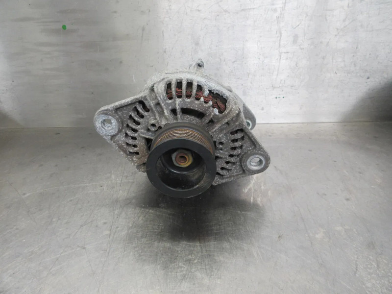 Alternator za Kamion Volvo 22591477 // 85020836 // 85026836 DYNAMO VOLVO FH 460 EURO 6: slika 8